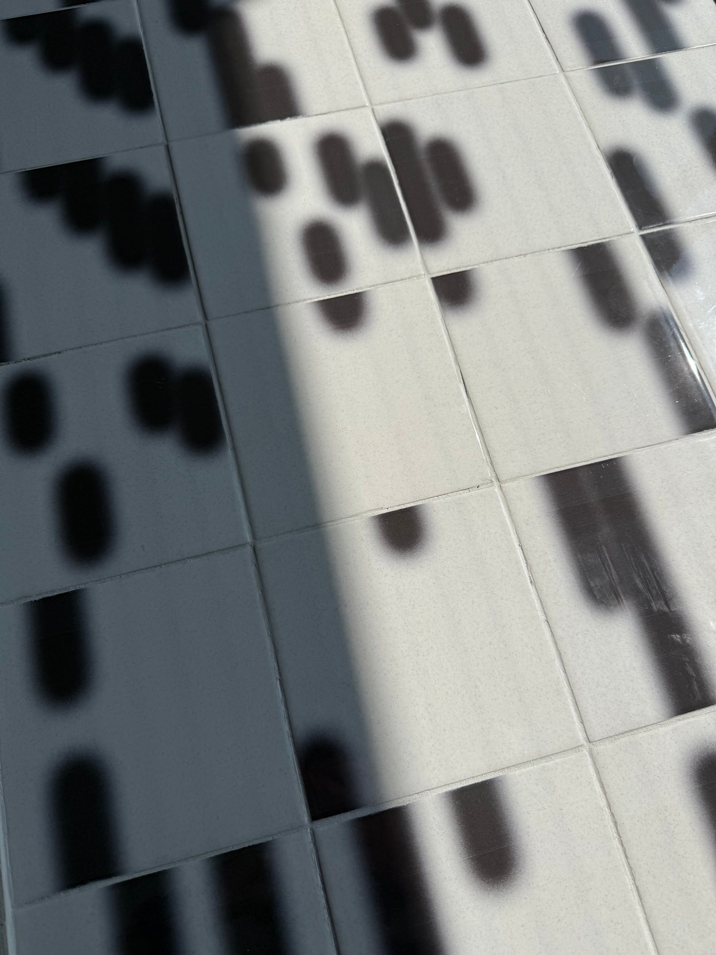 Liquorice (15x15cm porcelain tiles sold per m²)