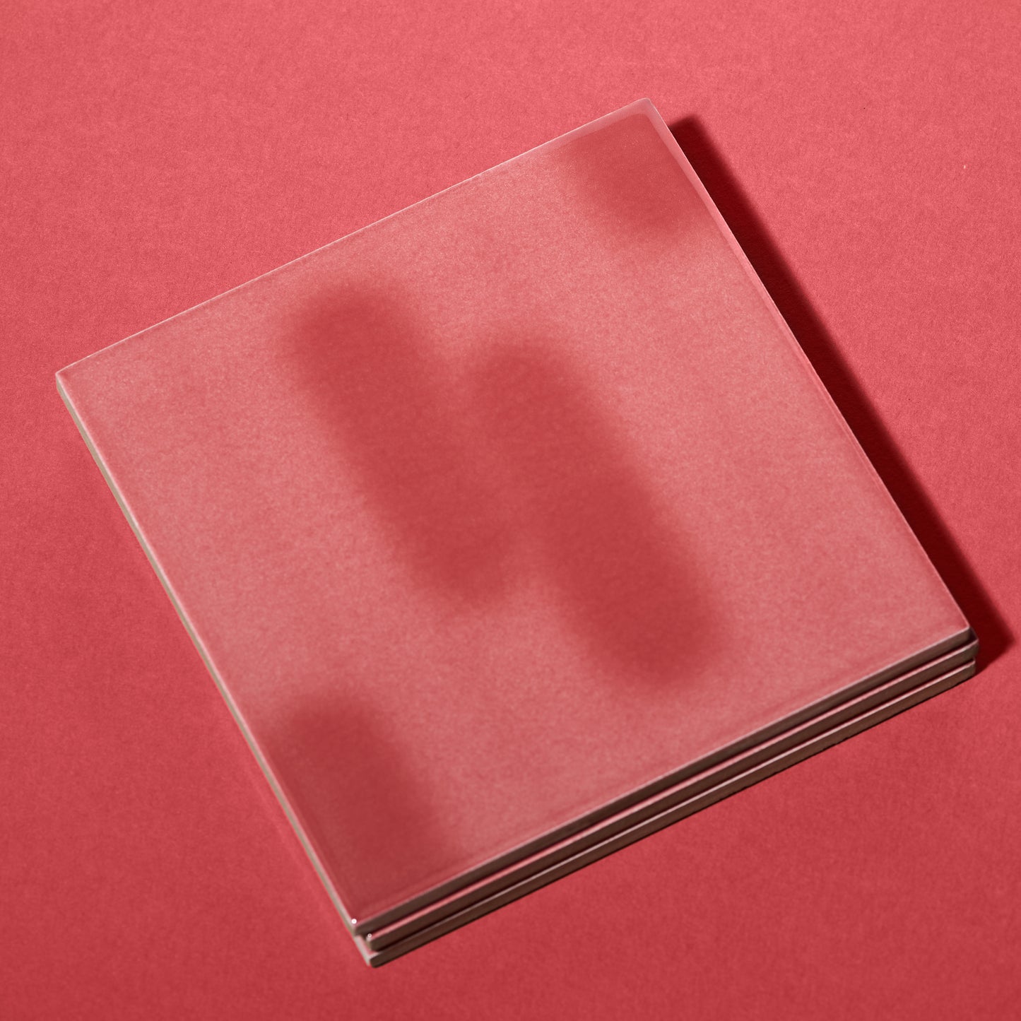 Strawberry Milkshake (15x15cm porcelain tiles sold per m²)